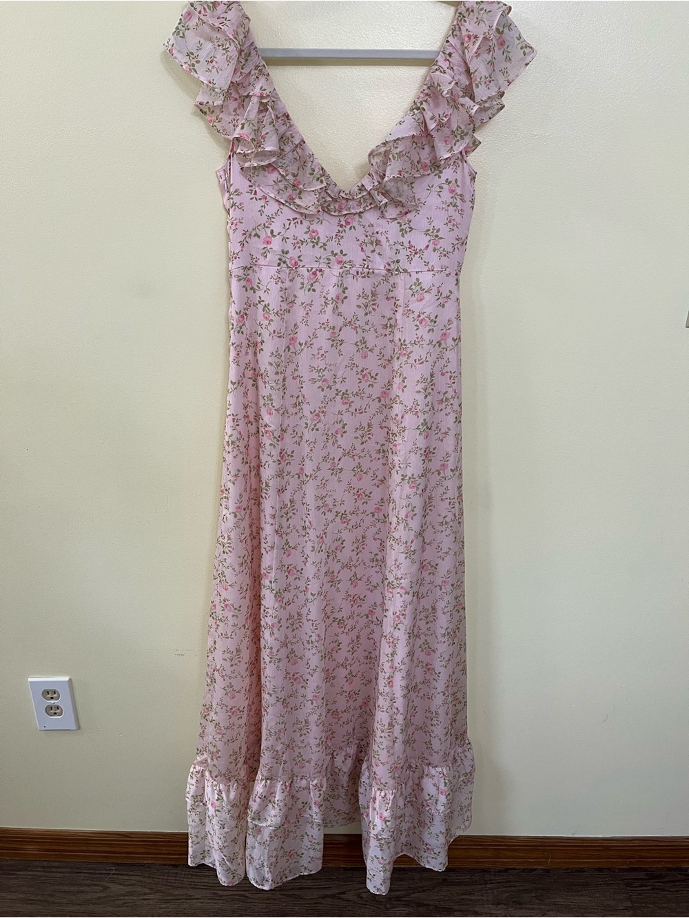 NEW Altar’d State Pink Floral Maxi Dress Size Small Available NWT - Picture 5 of 8